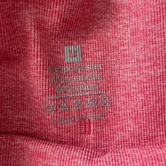 Seamless Booty Shaping Cropped Leggings Pink Size Medium - Picture 6 of 6